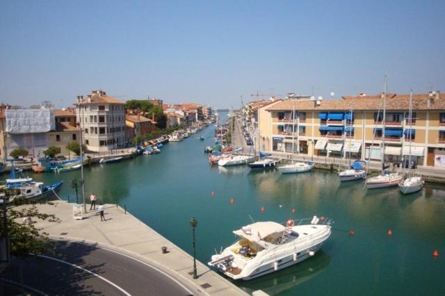 Riviera Appartament Grado Exterior foto